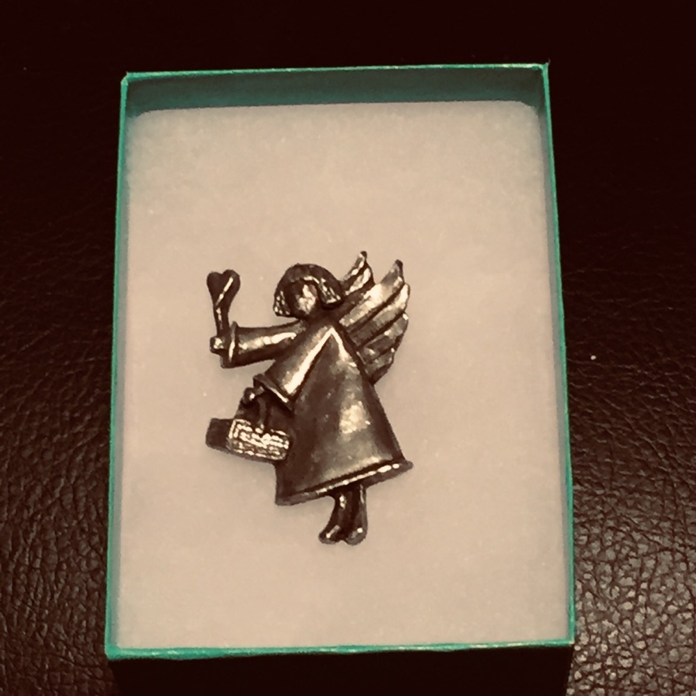 Vintage genuine pewter angel pin